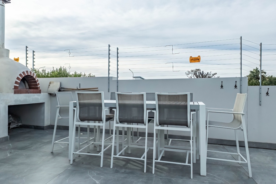 3 Bedroom Property for Sale in Bowtie Western Cape